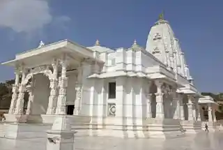 Temples at Sunteck Sky Park